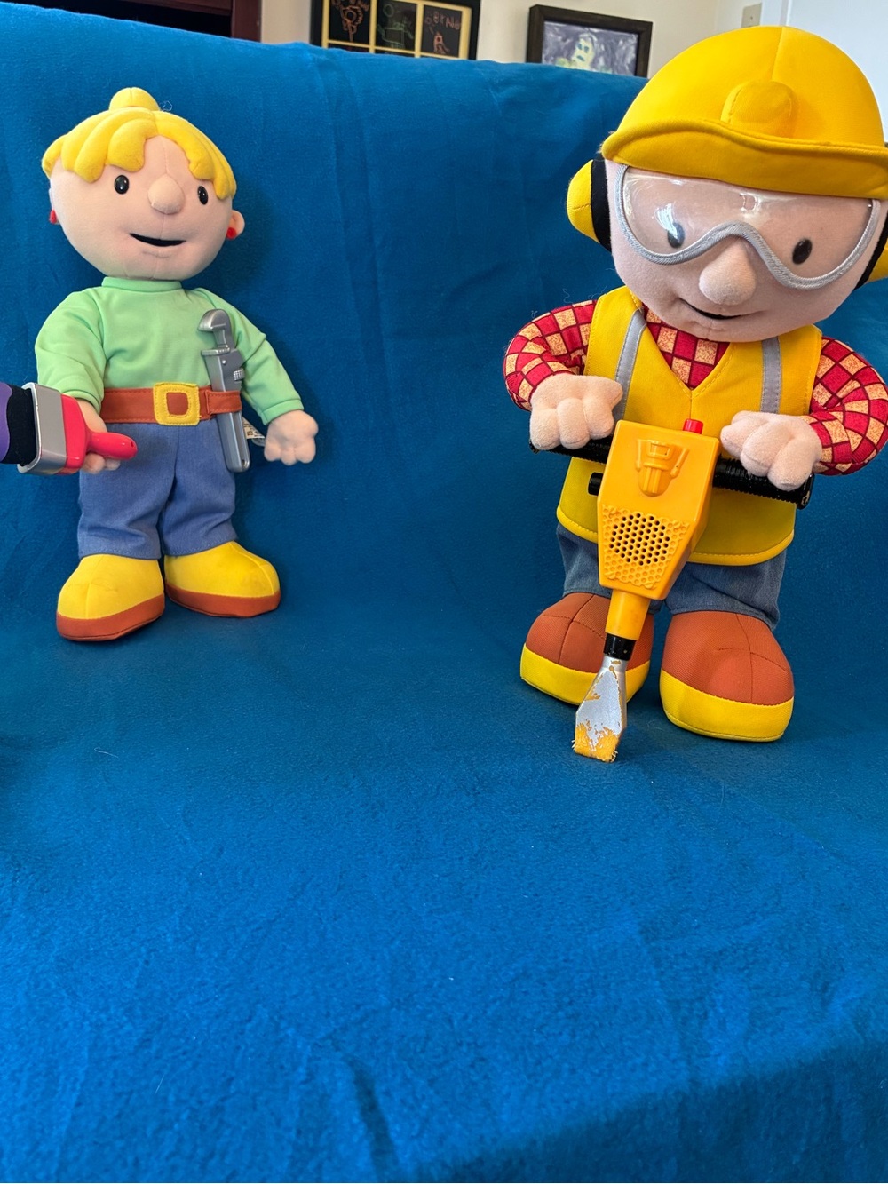 Bob the Builder & Wendy Plush Toys
With voice/music activated boxes.